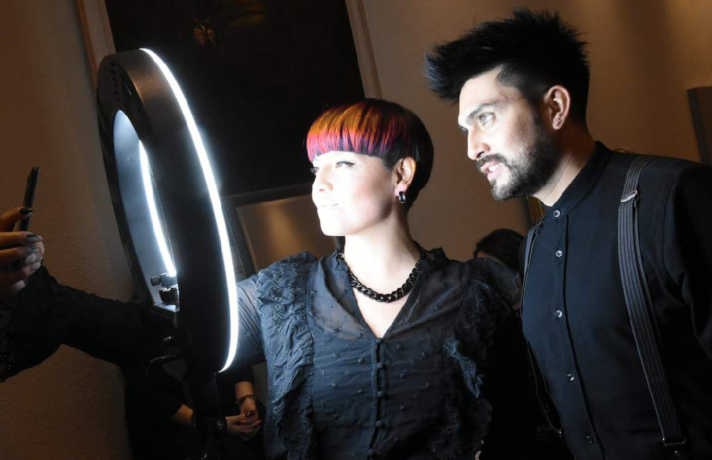 Press influencers escena 3