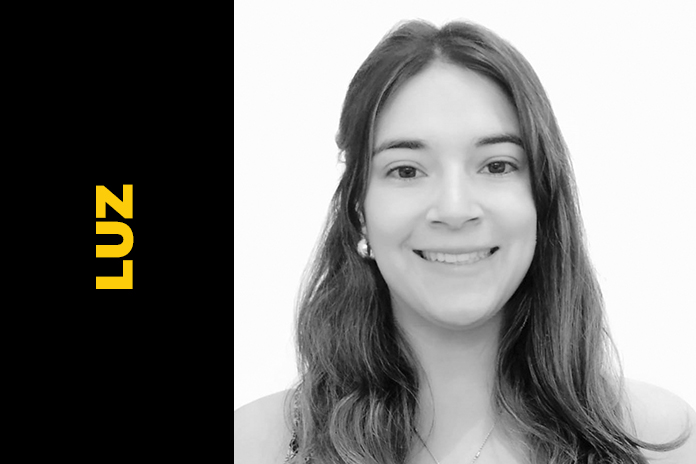 Luz Fernandez - Finance